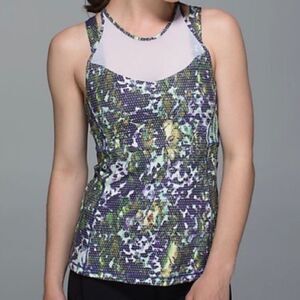 Lululemon Running in the City Tank